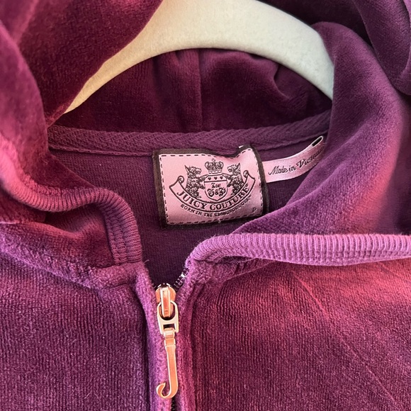 JUICY COUTURE - purple sweater - Picture 3 of 3